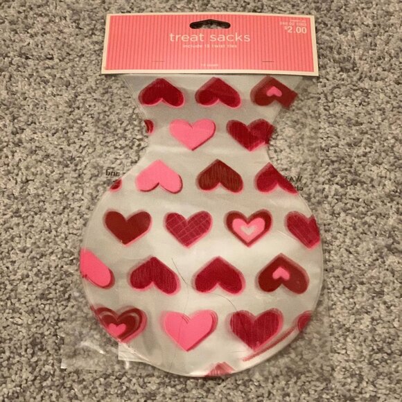 Brand New Valentine's Day Party Supplies Including Snack Sacks & Window Clings - Picture 3 of 5